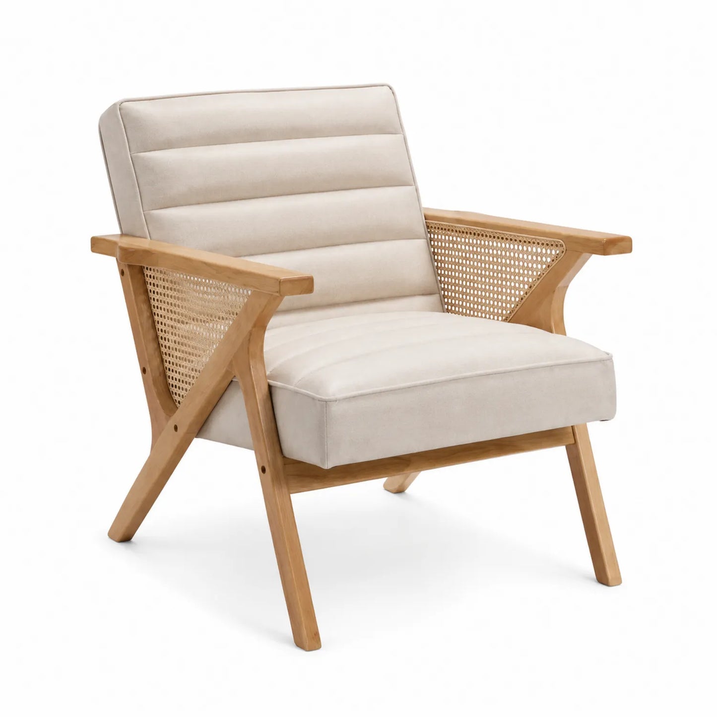 Poltrona in legno e tessuto crema con braccioli in rattan